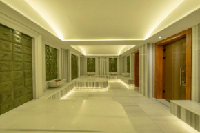 MQ Hotel Suites